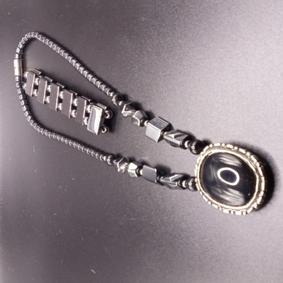 16 INCH HEMATITE BEADED NECKLACE - Picture 7 of 8